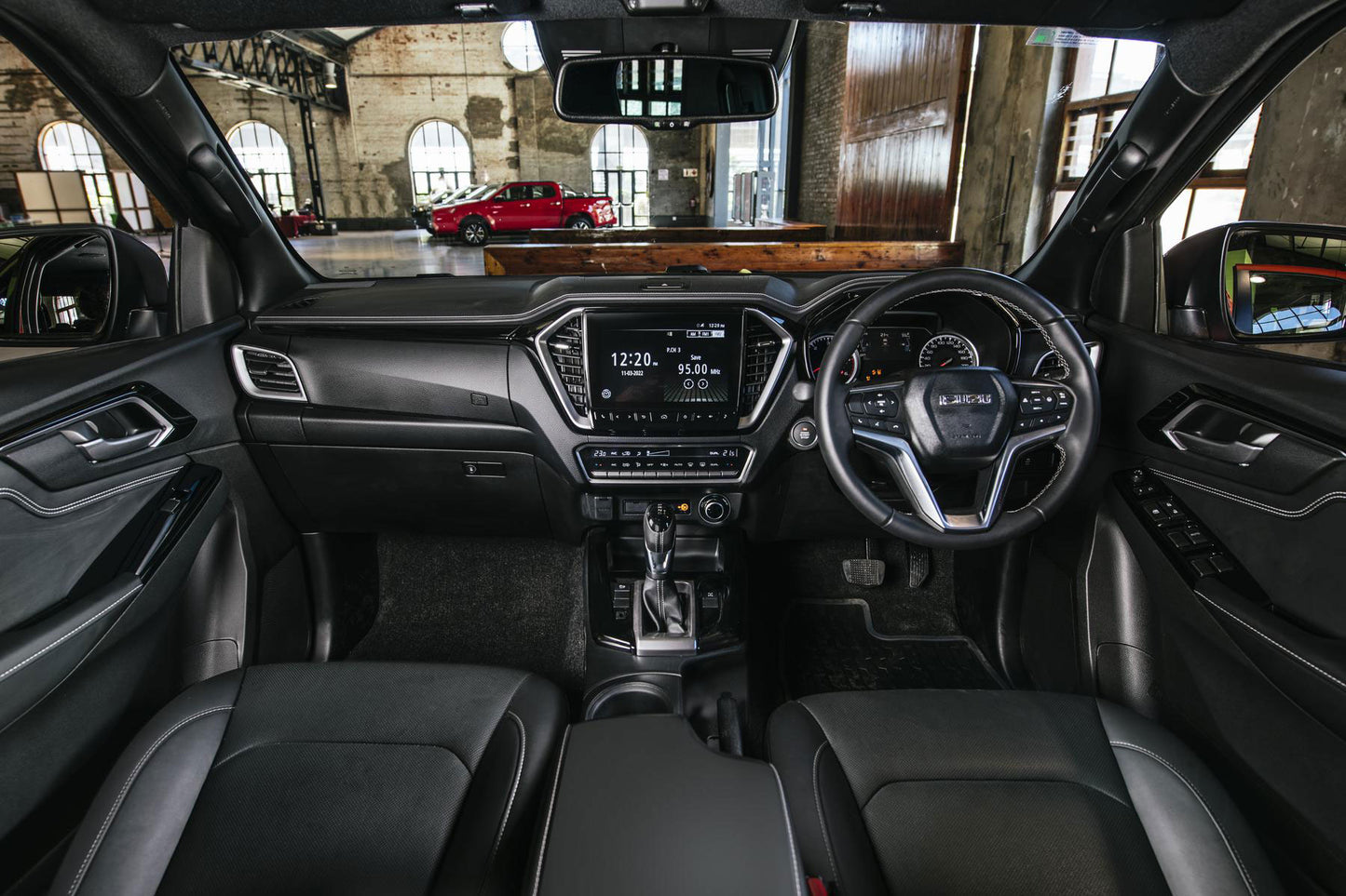 Isuzu D-MAX V-CROSS