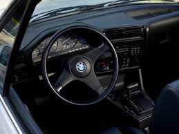 BMW 325i