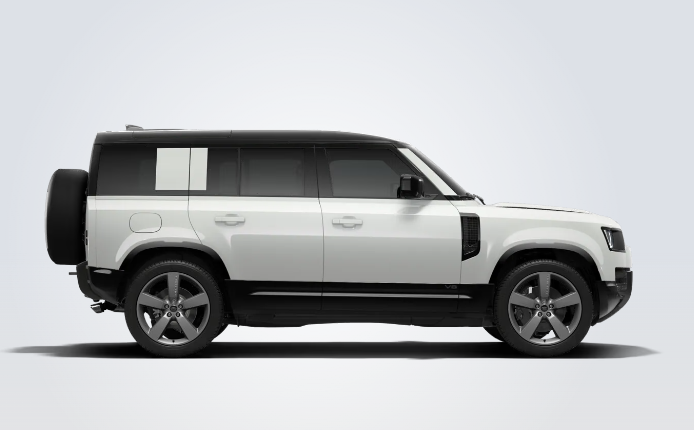 Land Rover Defender 110 P300